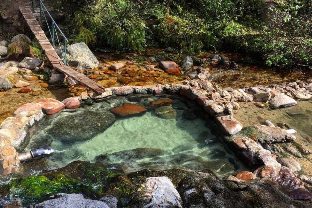 Rivers, lakes, and hot springs near Cascade, Idaho